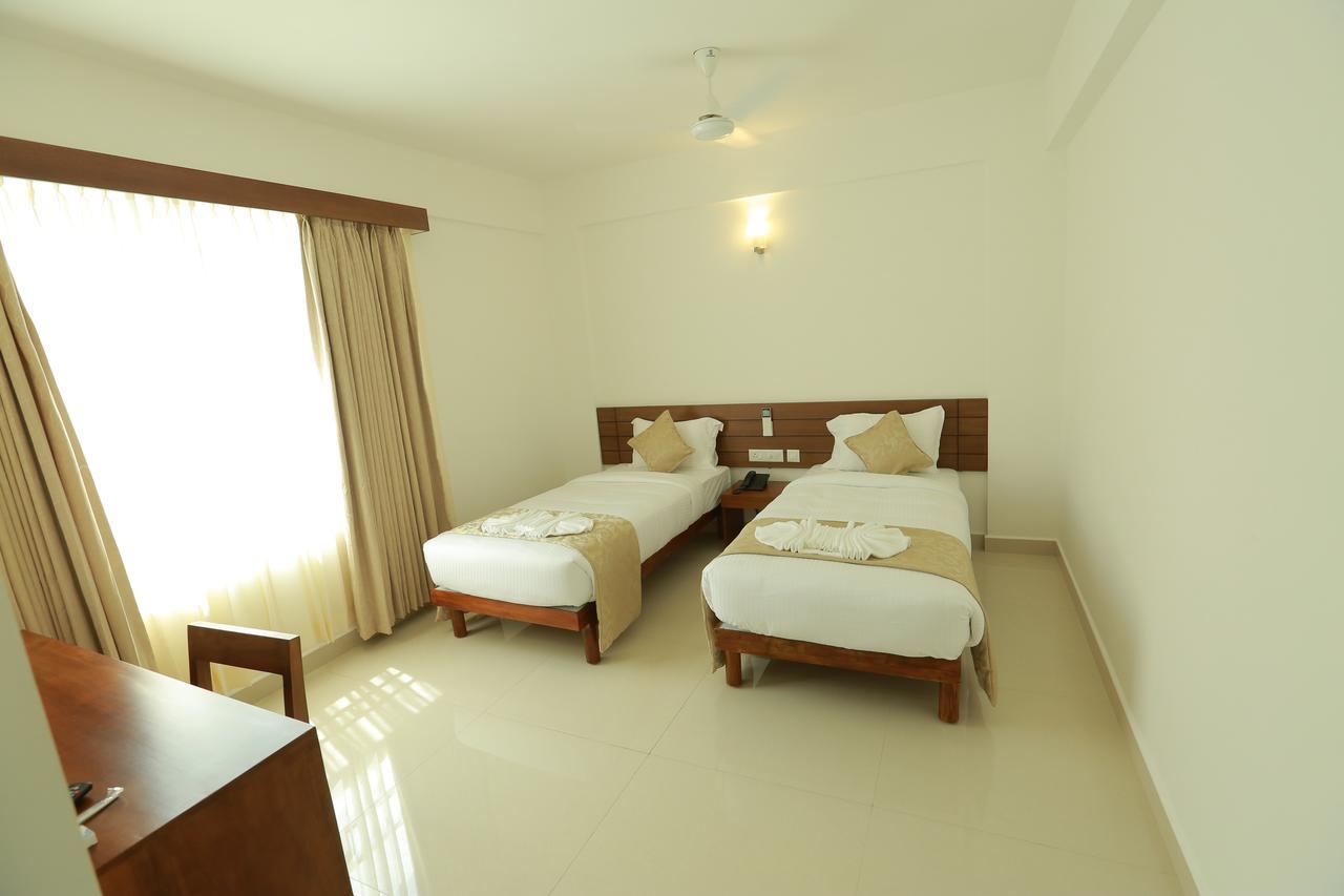 Classic Double Room,539921415:JPEG
