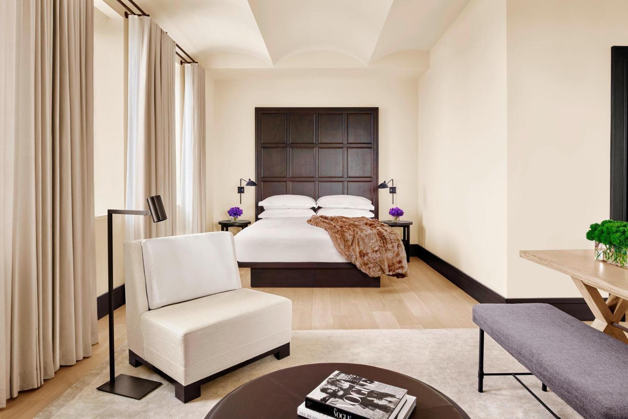Suite Loft adaptada para personas con movilidad reducida, con vistas a la ciudad y ducha accesible en silla de ruedas - 1 cama extragrande