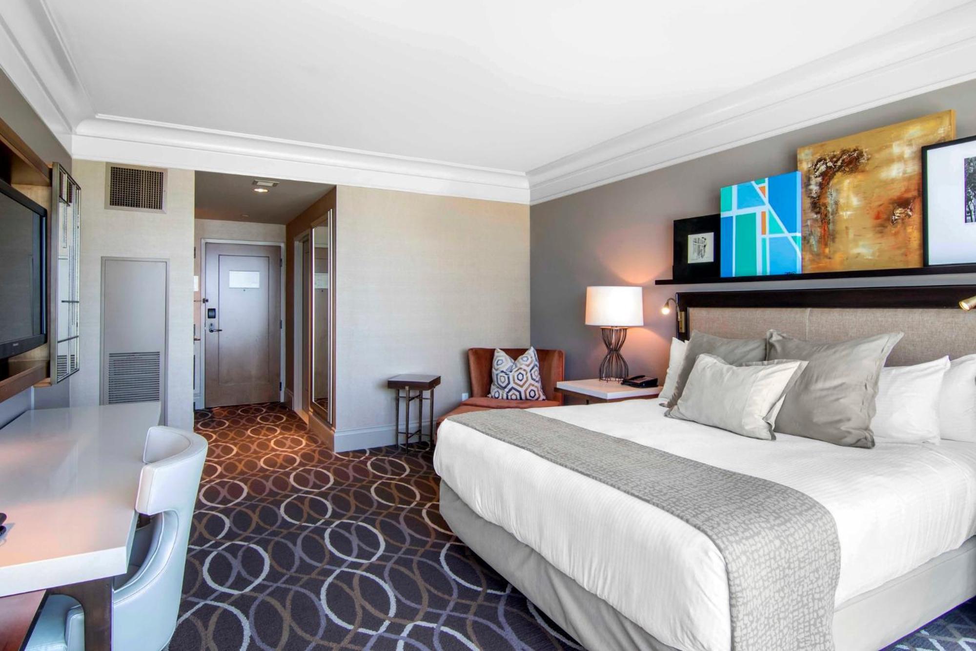 Deluxe Zimmer mit Kingsize-Bett