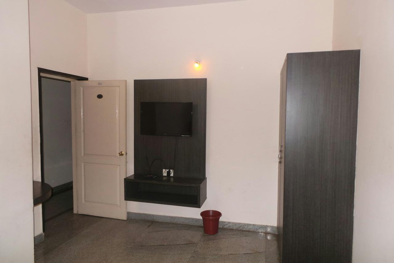 Deluxe Room,542980908:JPEG