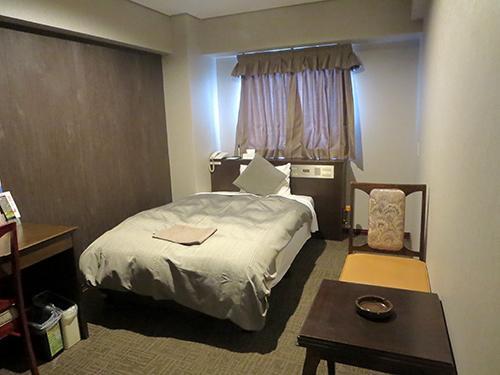 Standard Suite with Lateral Sea View