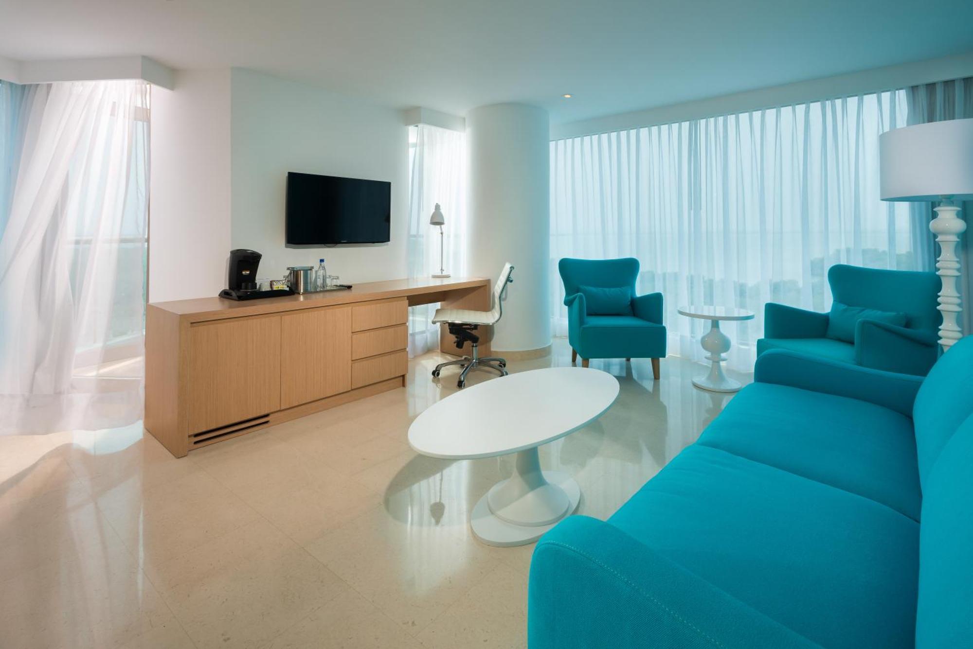 King Studio Suite
