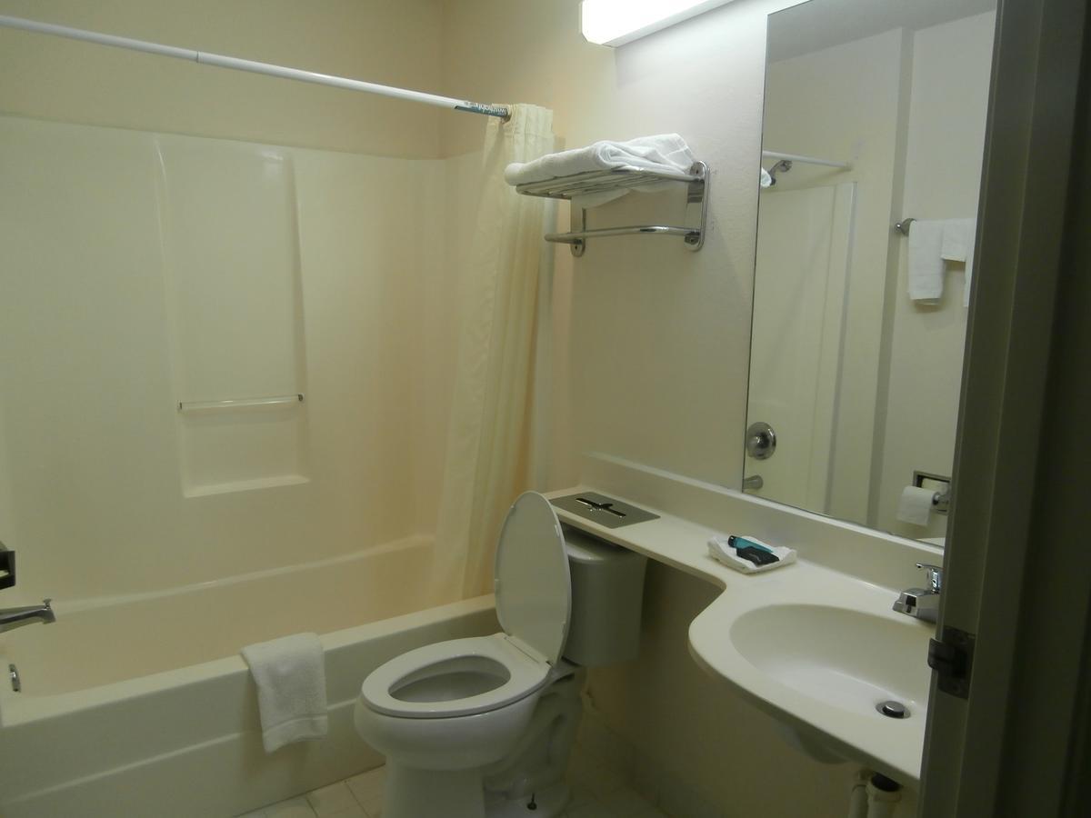 Queen Suite