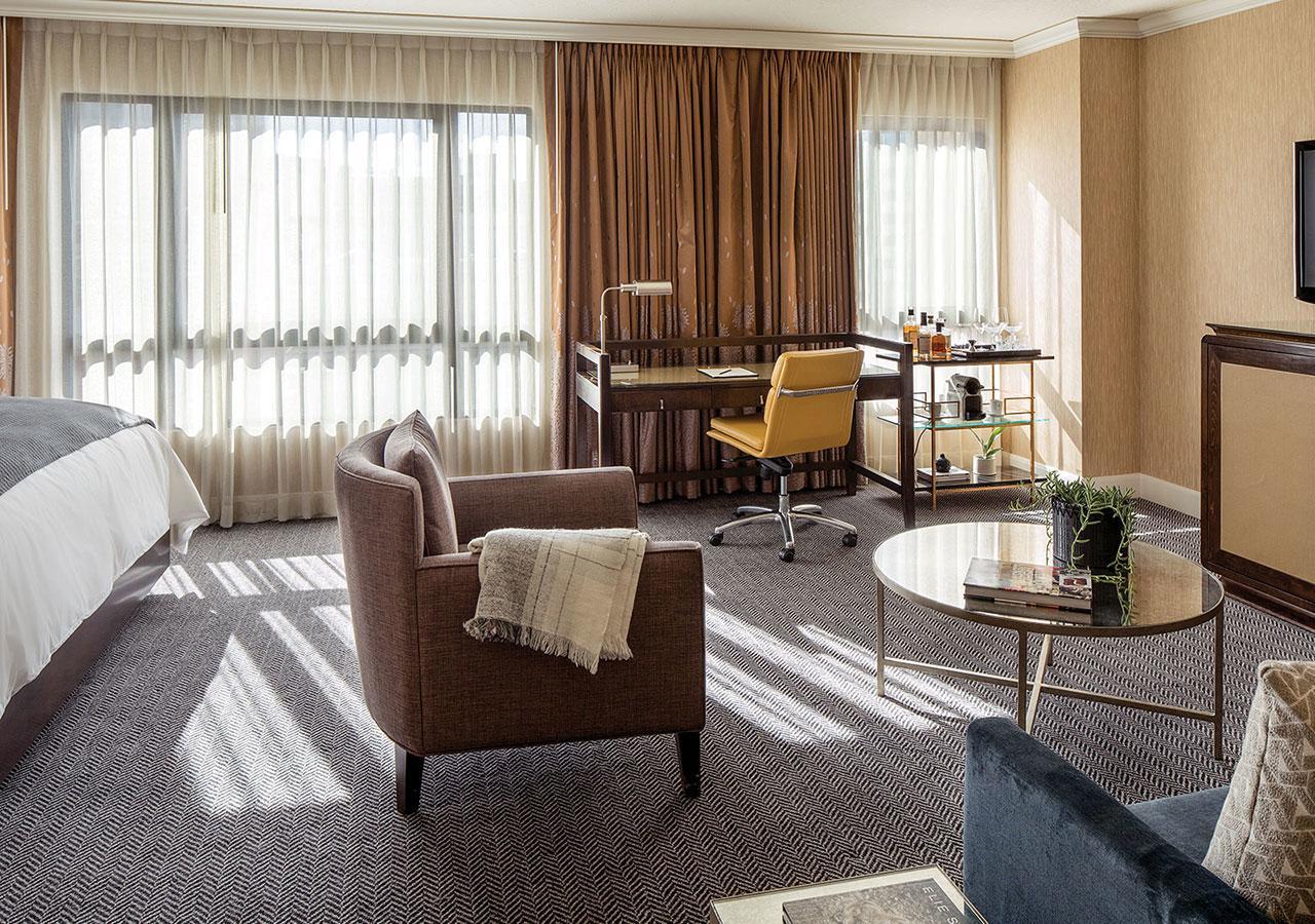 Suite situada en el ático con cama extragrande