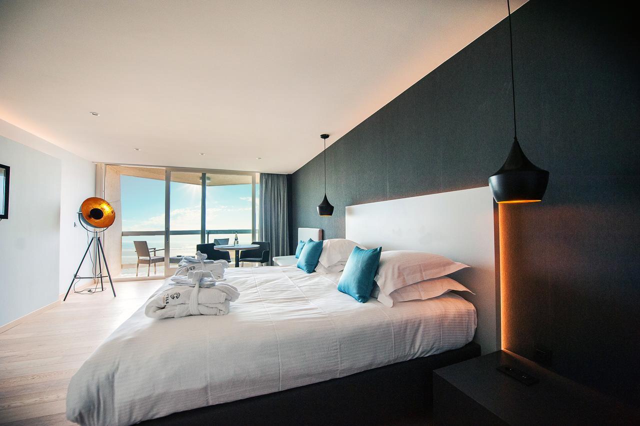 Junior Suite Twin Beds Sea View