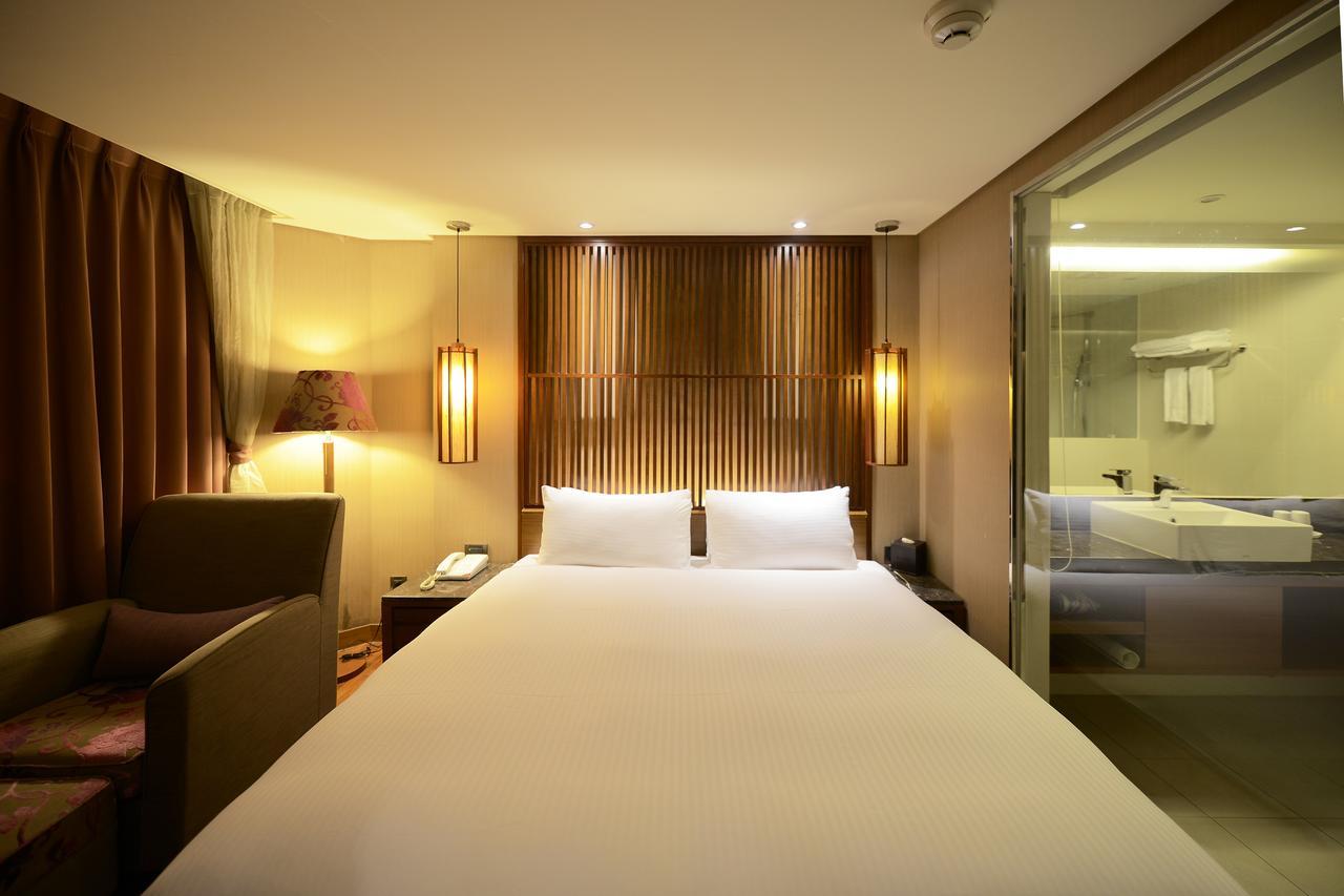 Standard Double Room,700738525:JPEG