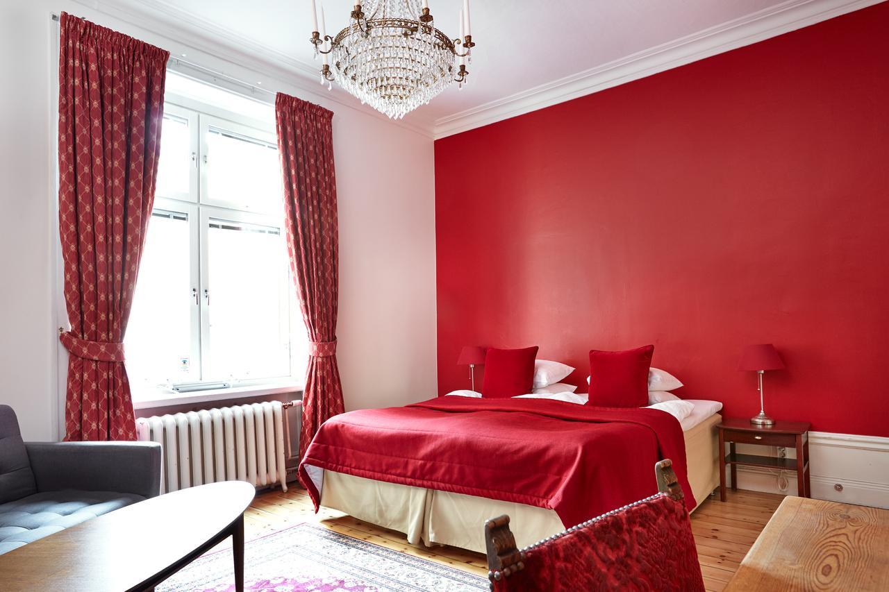 Vierpersoonskamer met Gedeelde Badkamer