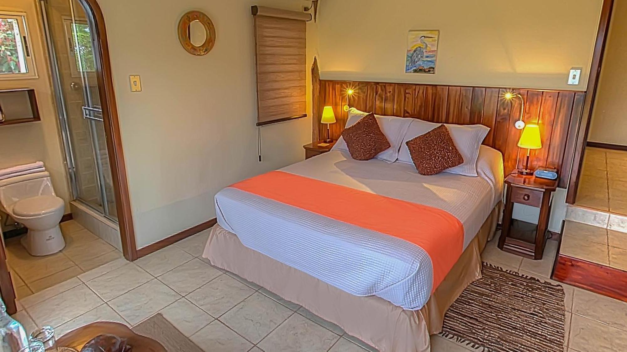 Double or Twin Room with Garden View