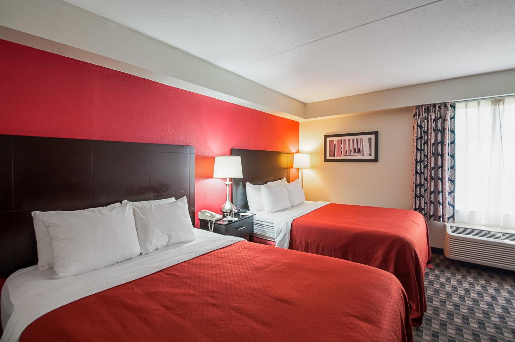 Deluxe Room with Two Queen Beds - Smoking