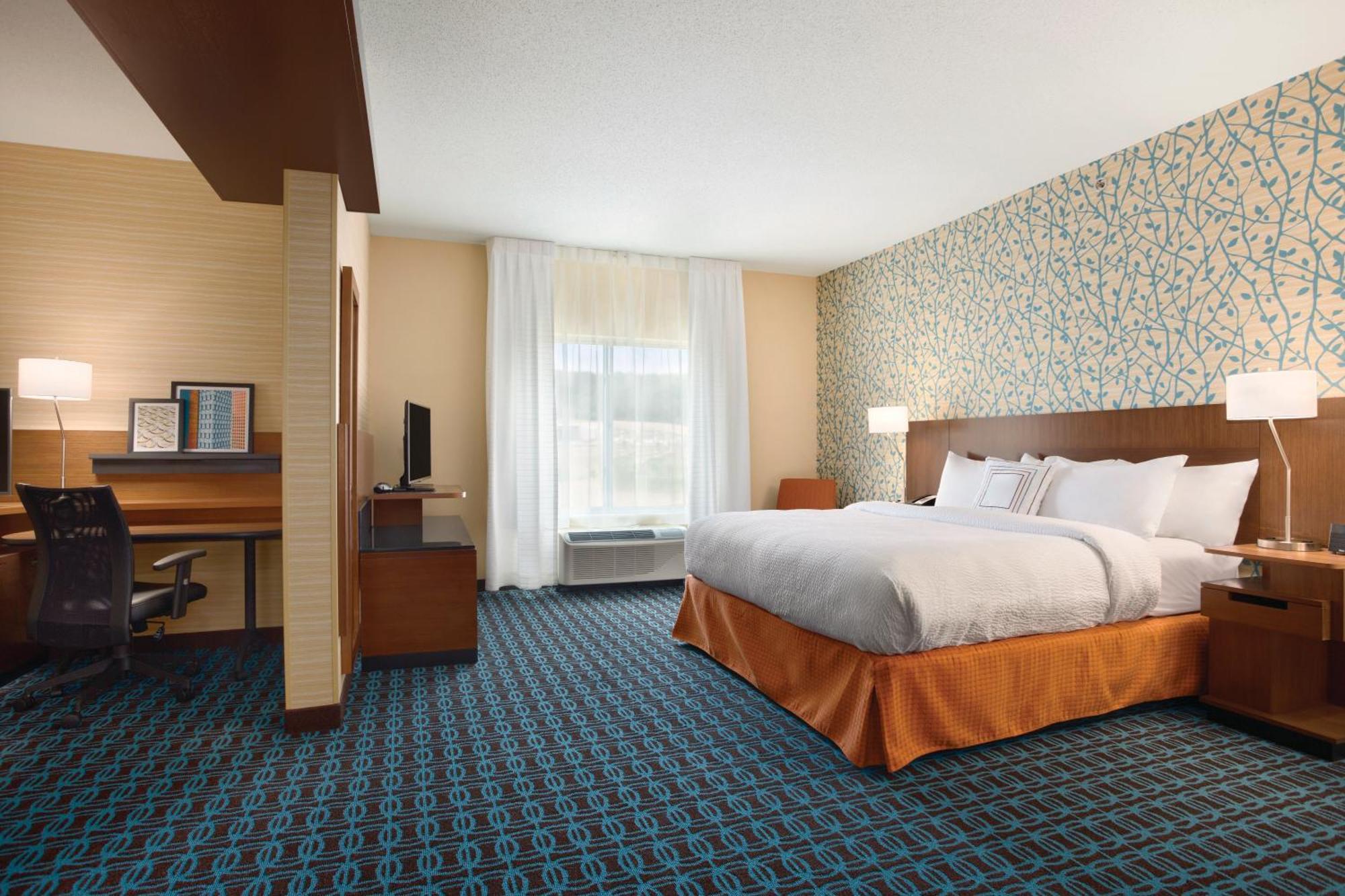 Deluxe King Room
