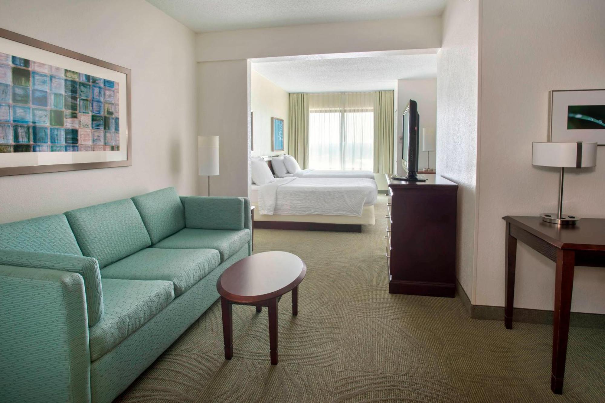 Suite with Two Beds and Sofa Bed - Wellness