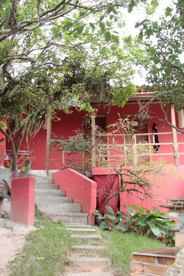 Suite de 1 dormitorio con vistas al jardín