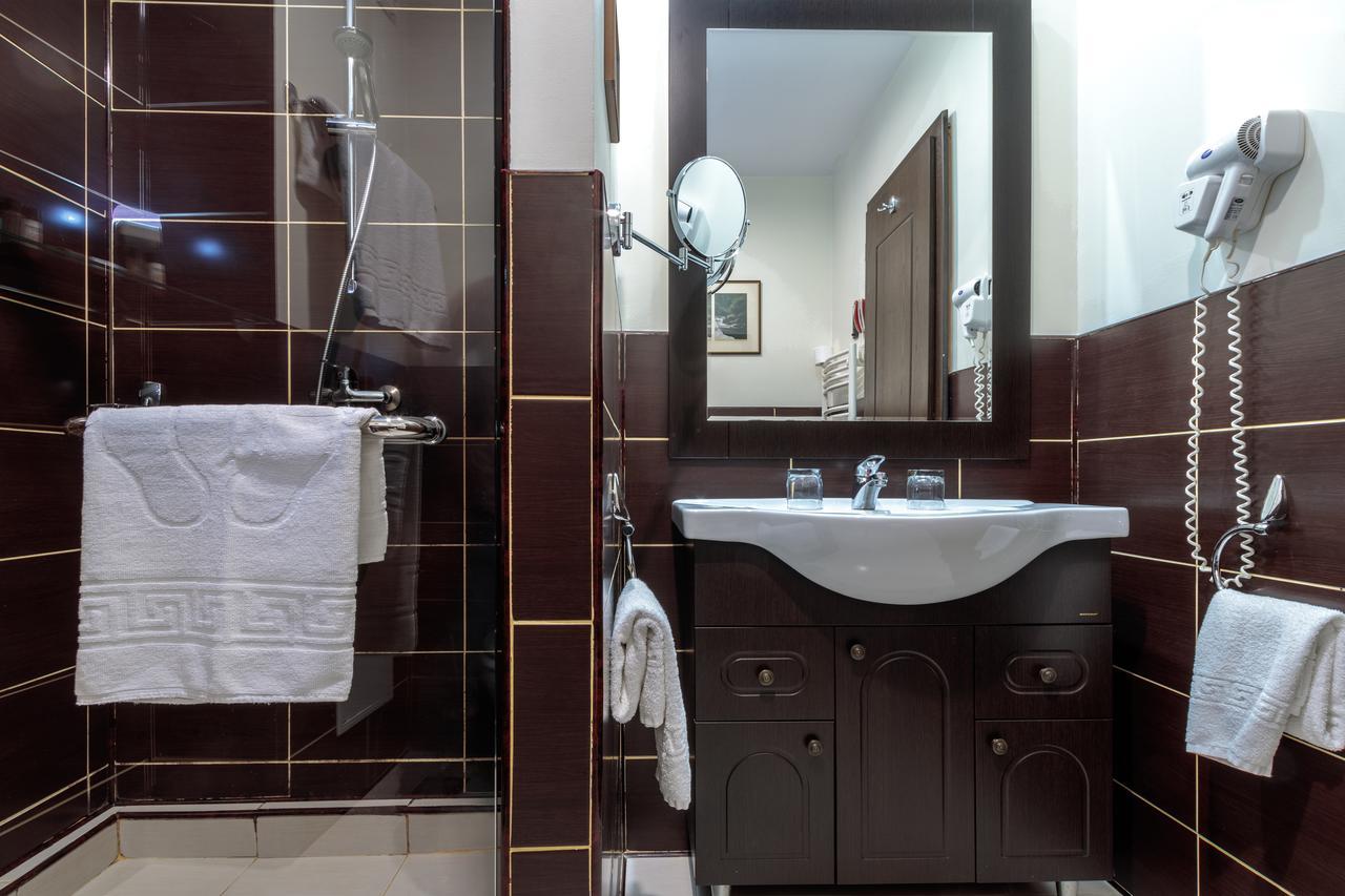 Superior Deluxe Double or Twin Room