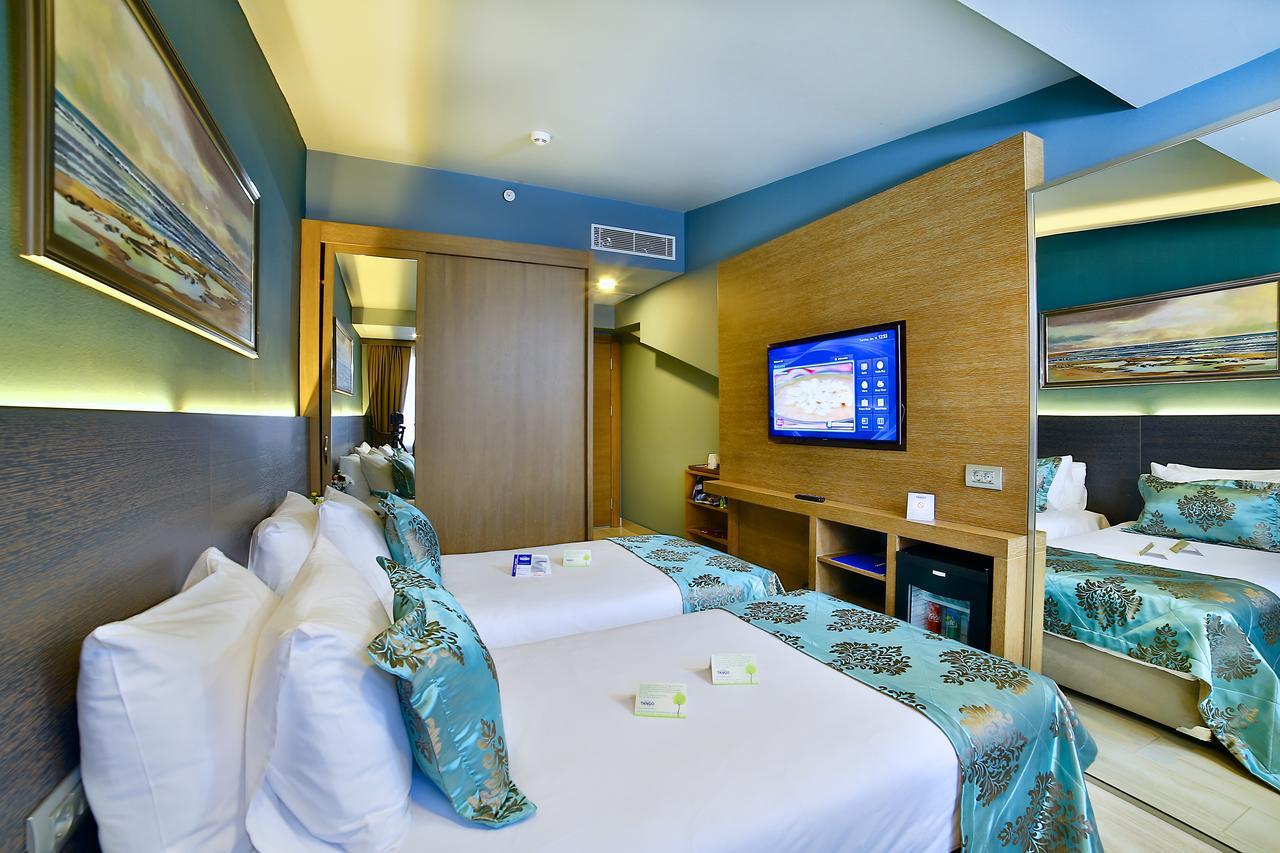 Double or Twin Room,560122773:JPEG