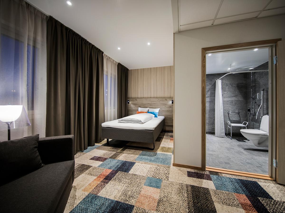 Queen Room - Disability Access