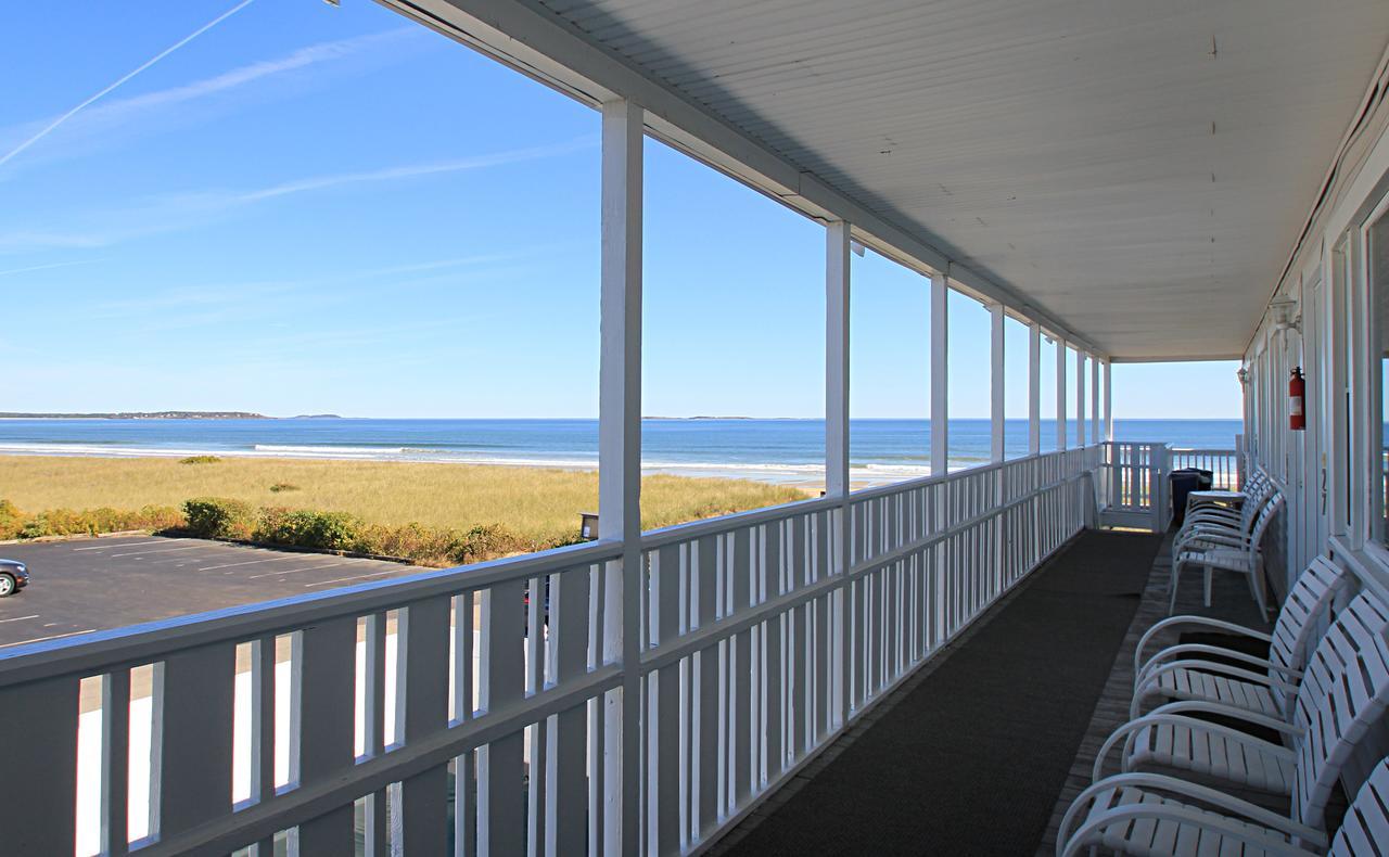 Oceanfront King Bed Private Hot Tub - 1st floor