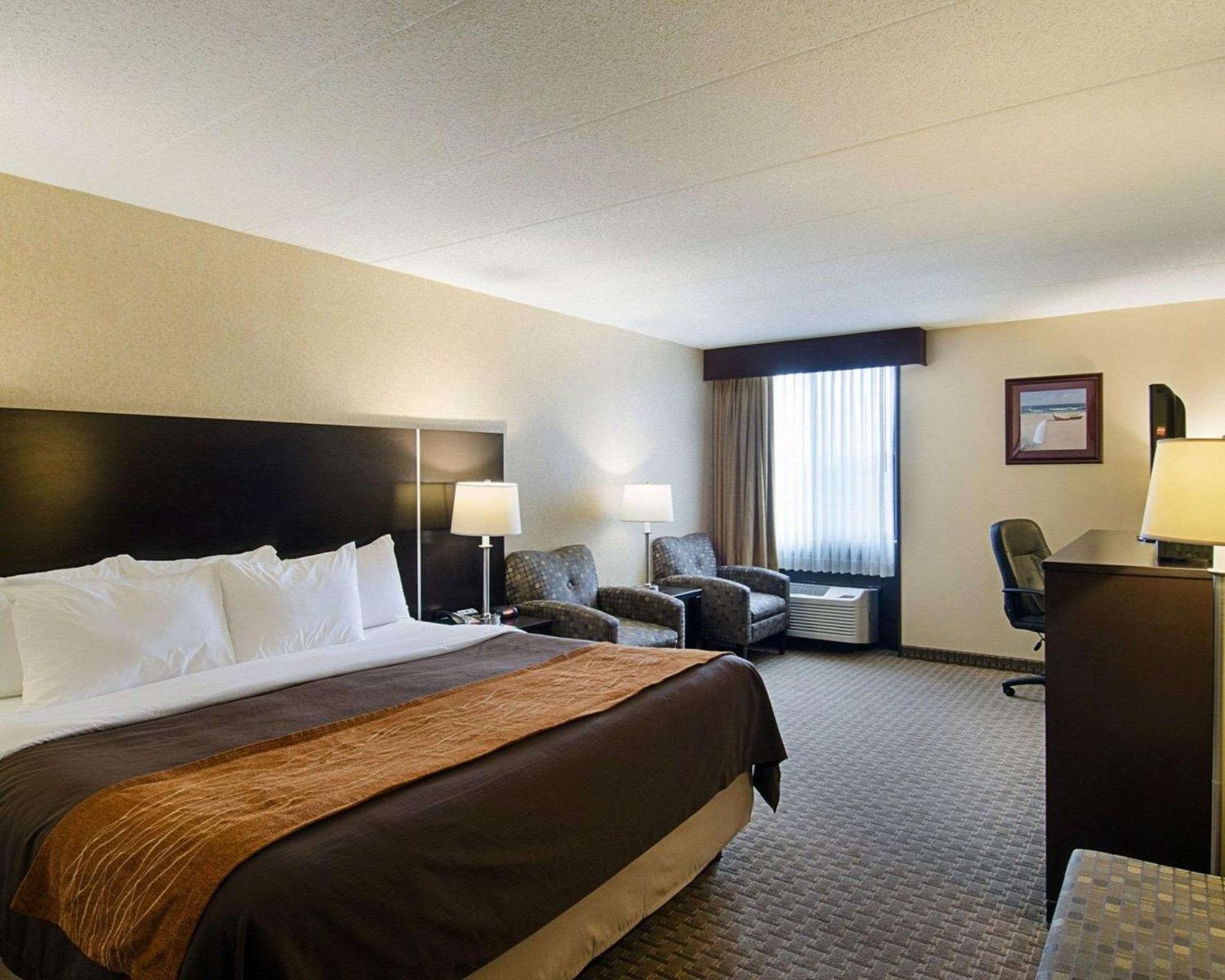 Standard King Room