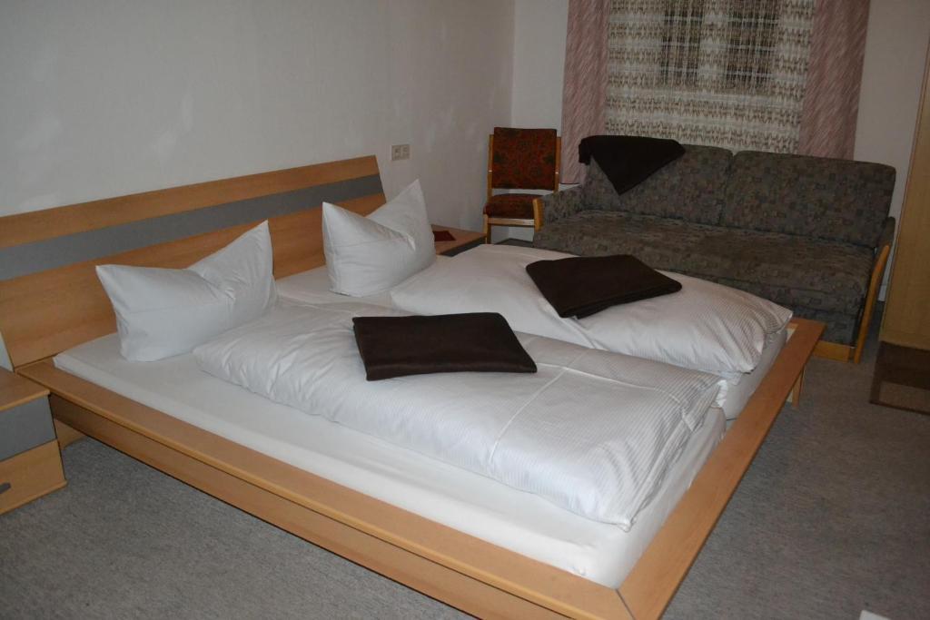 Dreibettzimmer