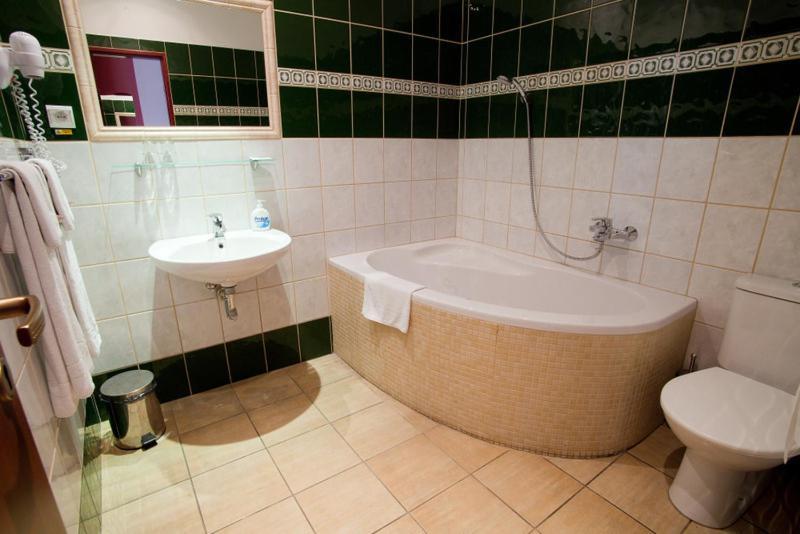 Comfort Double Room with Bath
