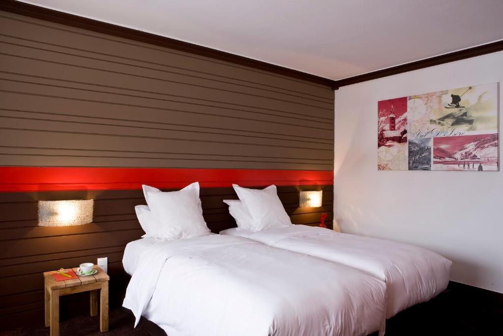 Chambre Double avec Baignoire et Balcon - Vue sur la Montagne