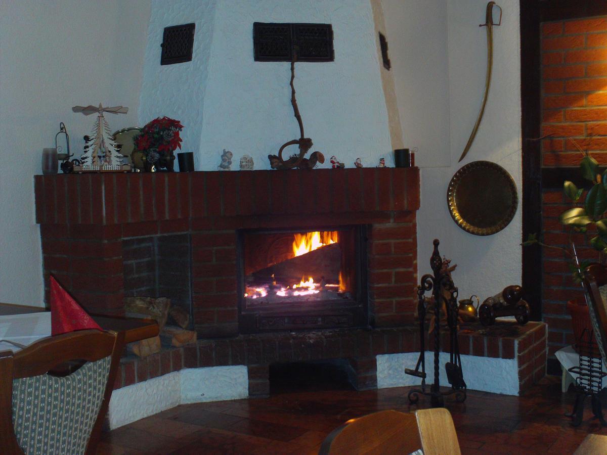 Kleines Zweibettzimmer