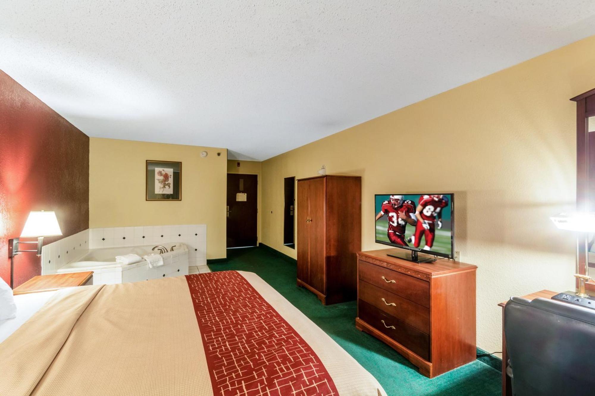 Deluxe King Room Spa Bath Non Smoking
