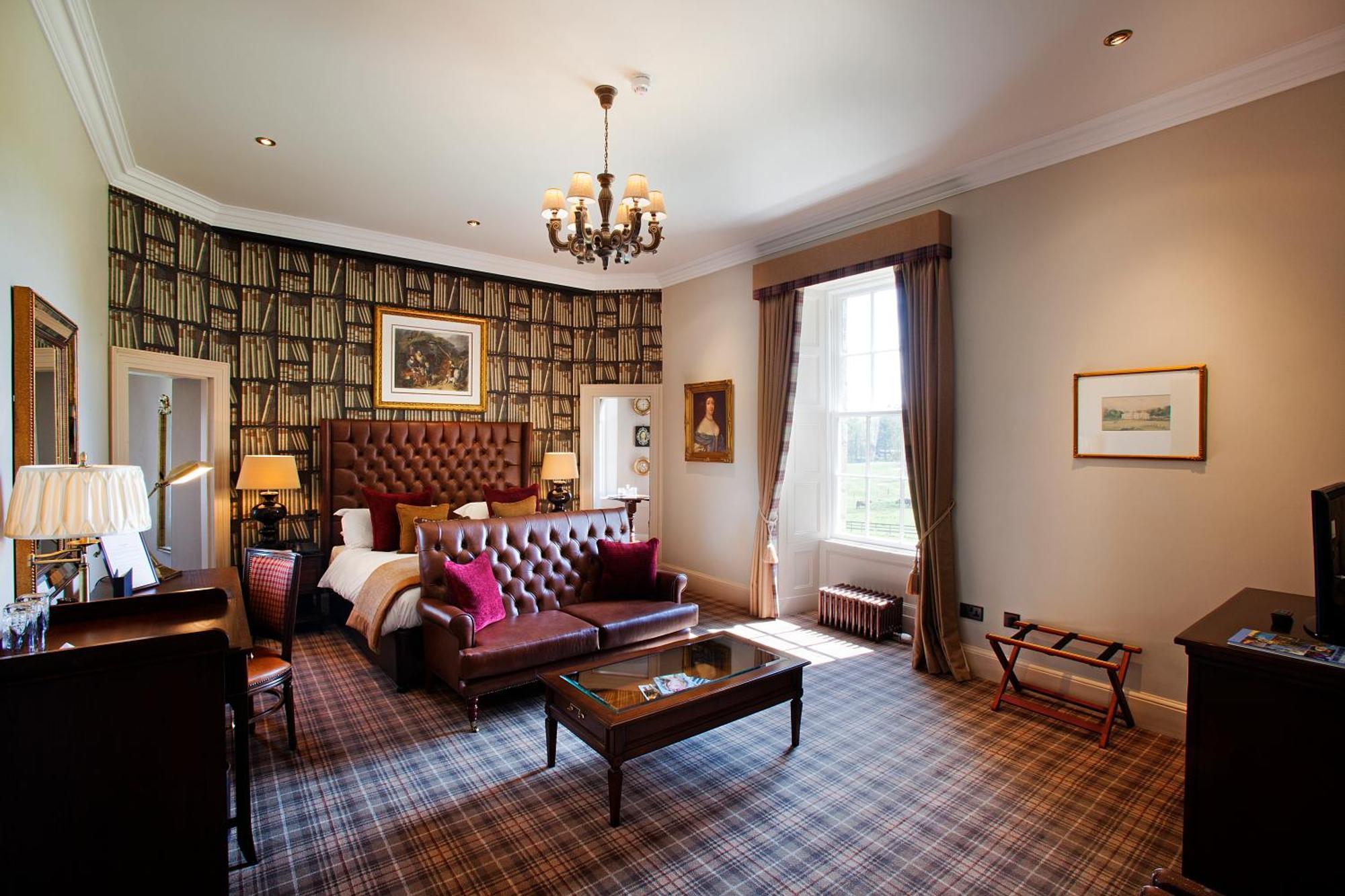 Turret Suite