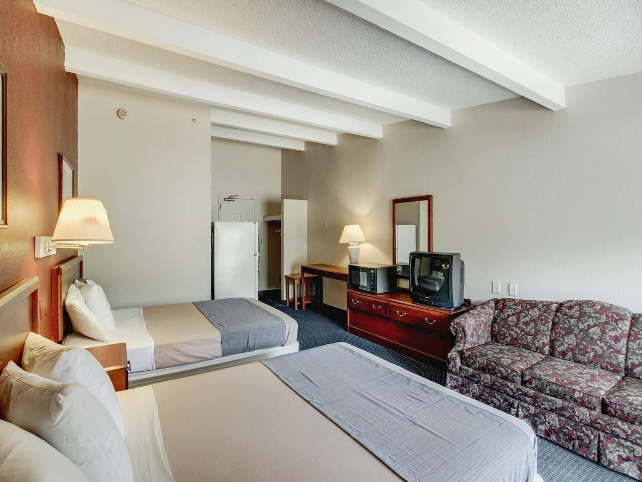 Single Room,570077616:JPEG