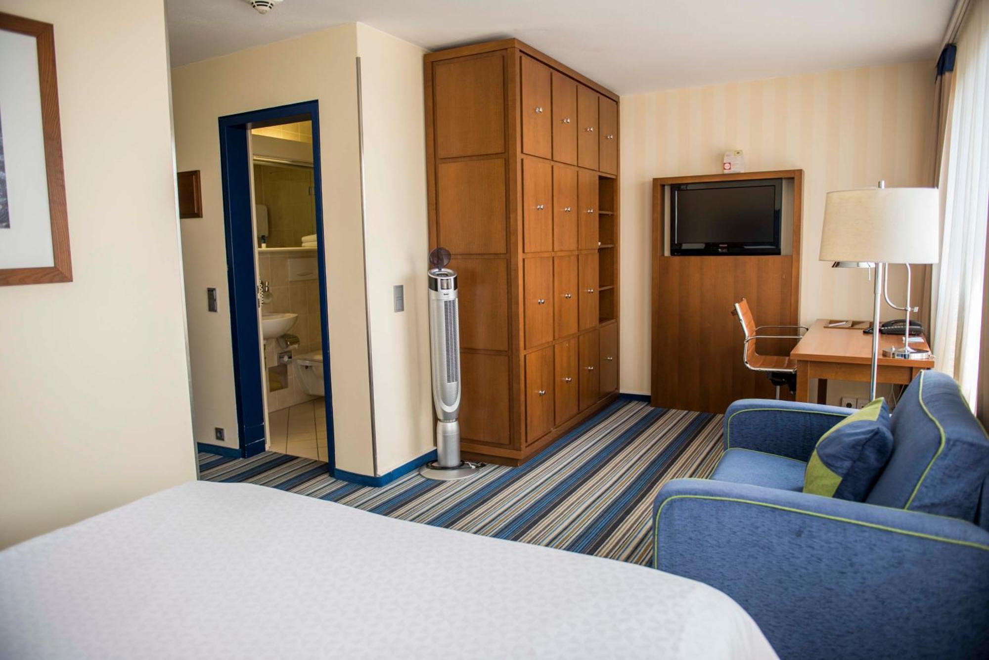 Superior Single Room