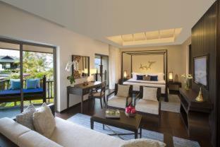 Sea View Suite,905763154:JPEG