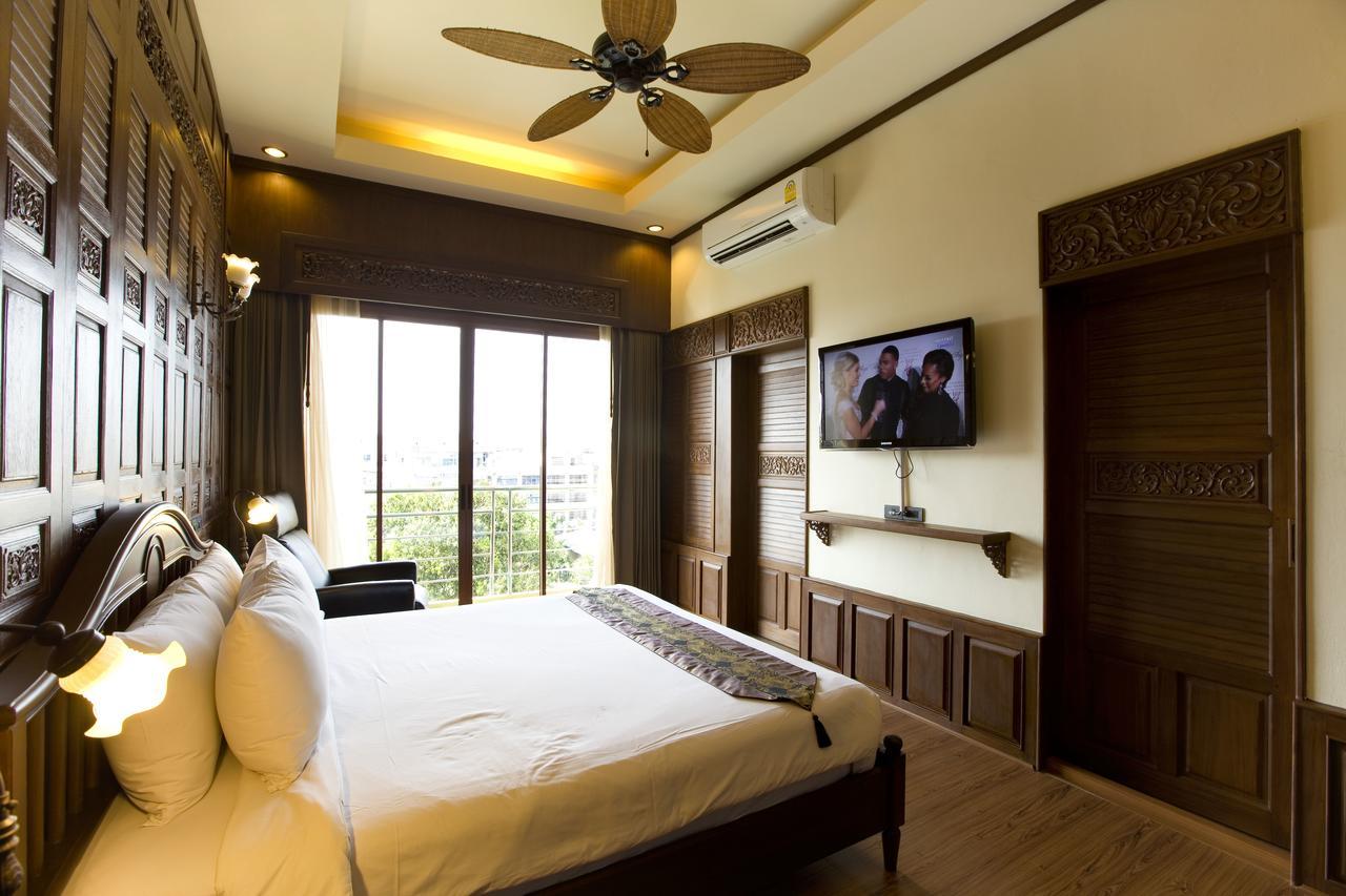 Suite Room (Main Building),572123046:JPEG