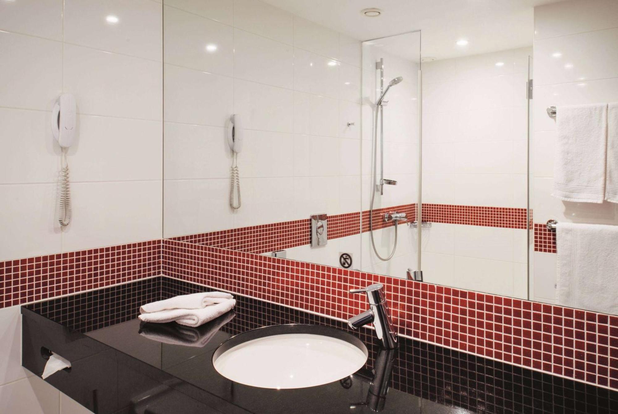 Comfort Plus Room