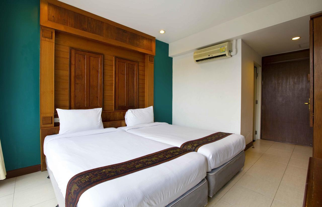 Standard Twin Room Main Building,573507849:JPEG