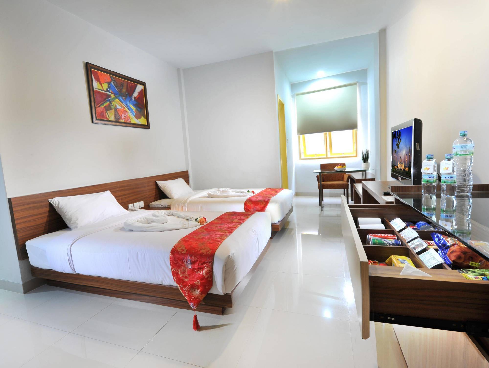 Kamar Keluarga Double atau Twin