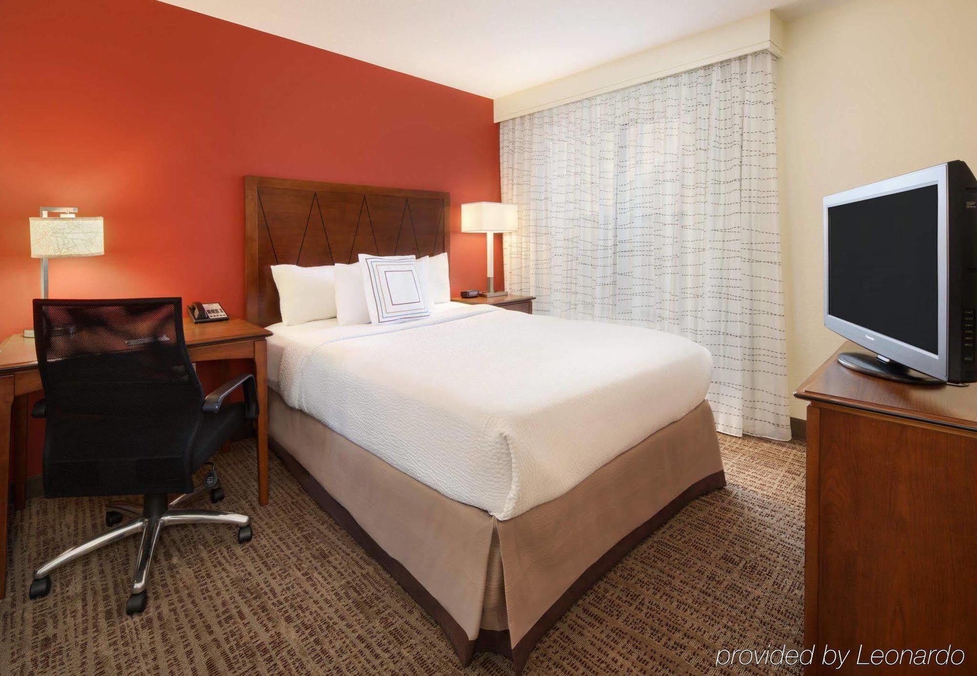 2 Bedroom Suite,576920094:JPEG