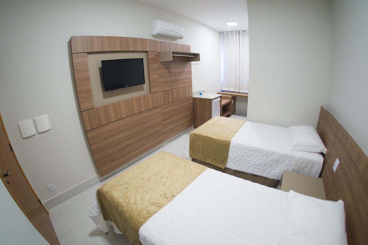 Quarto Deluxe com Cama de Casal ou 2 de Solteiro
