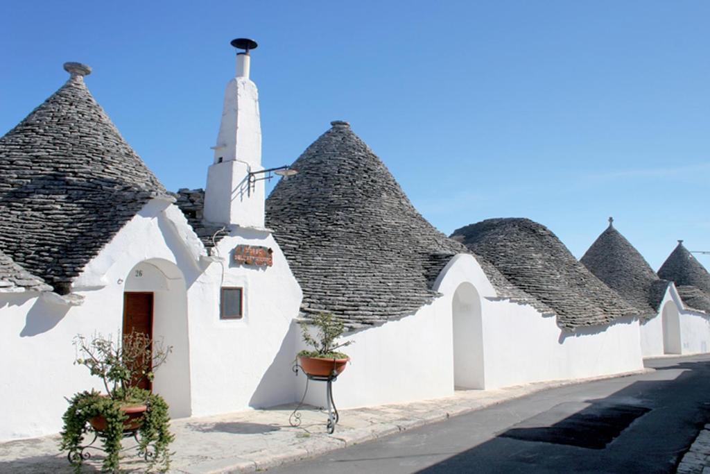 Superior Trullo,79677594:JPEG
