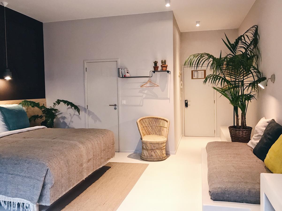 Family Room for 3 Twin with Garden Views
