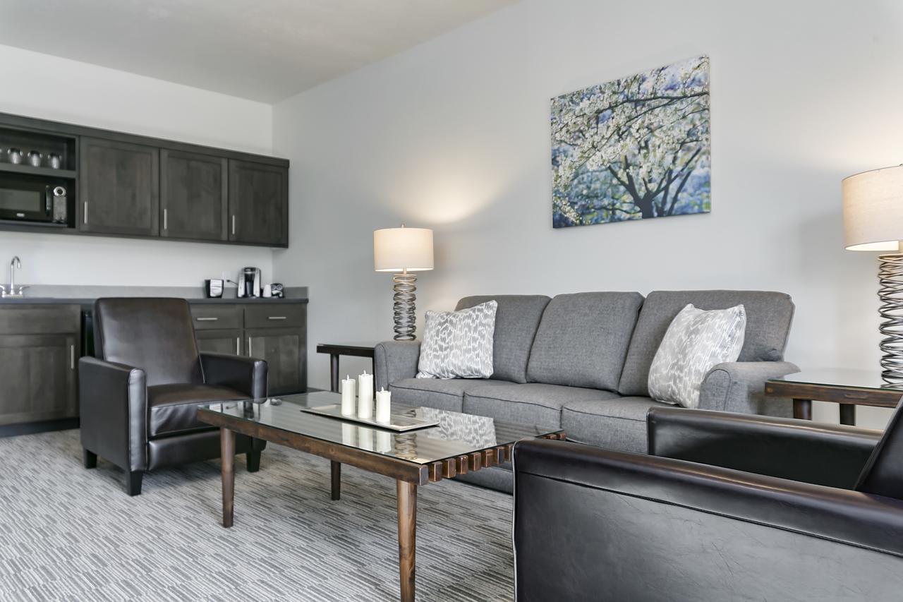 Executive King Suite