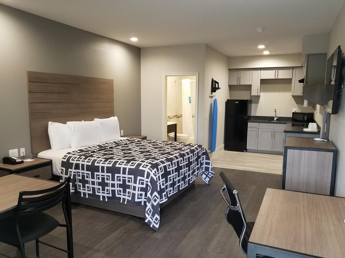 Estudio con cama extragrande