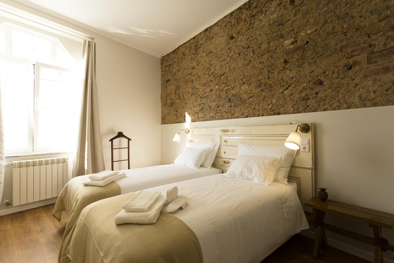 Chambre Double ou Lits Jumeaux avec Salle de Bains Privative
