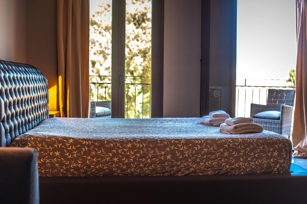 Triple Room with Balcony