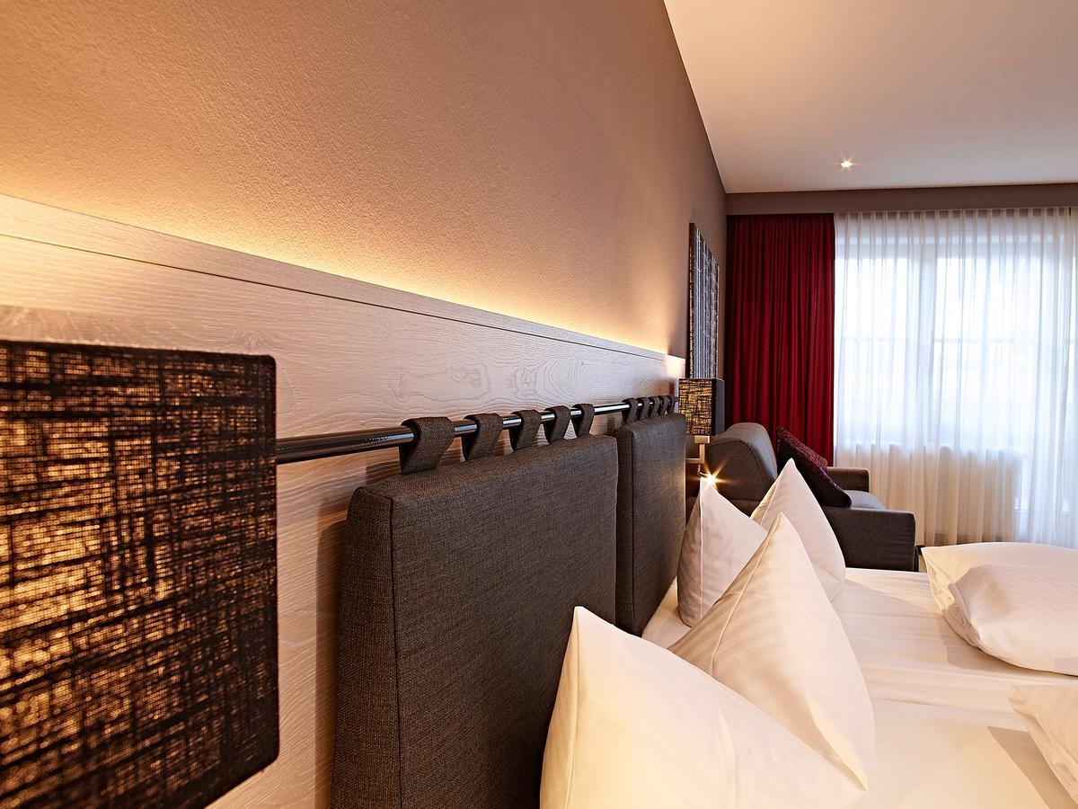 Doppelzimmer mit Balkon