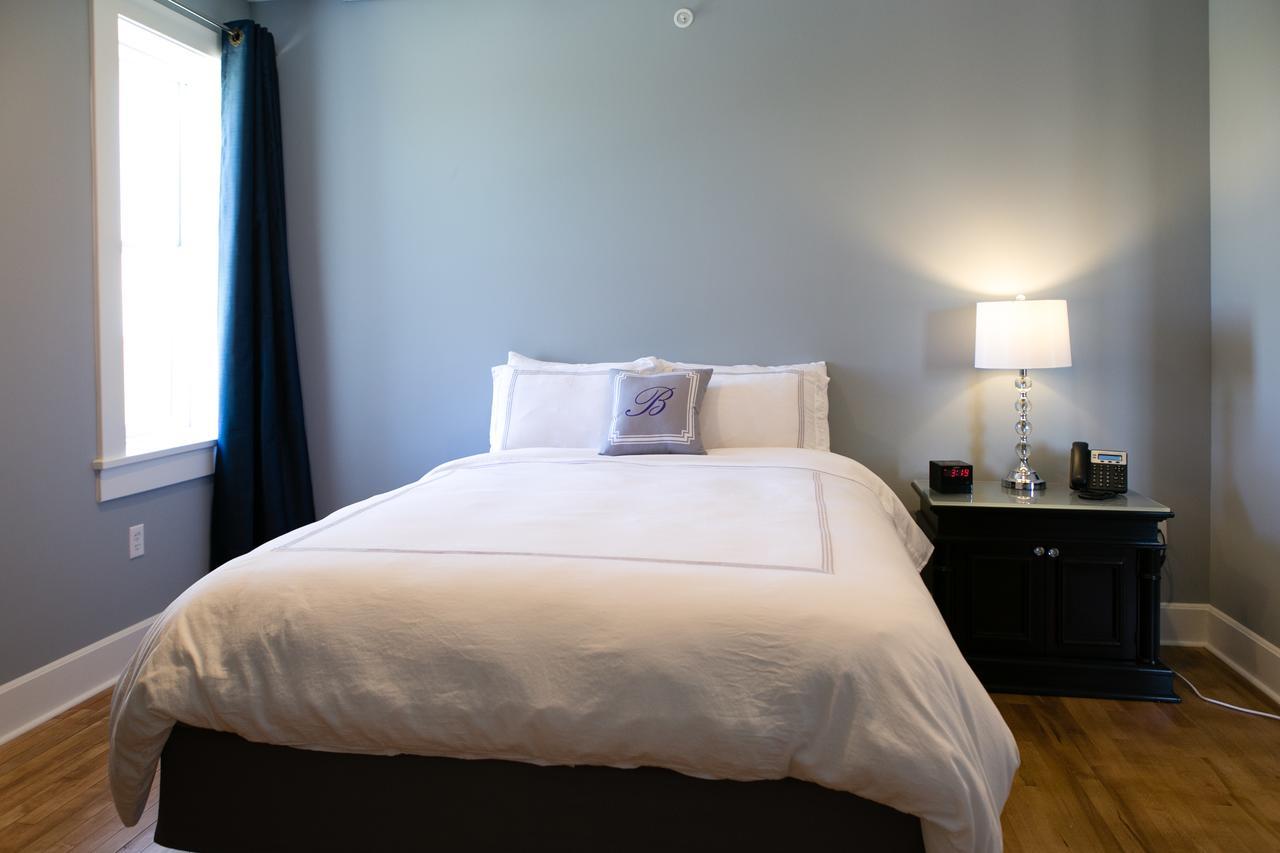 Queen Suite