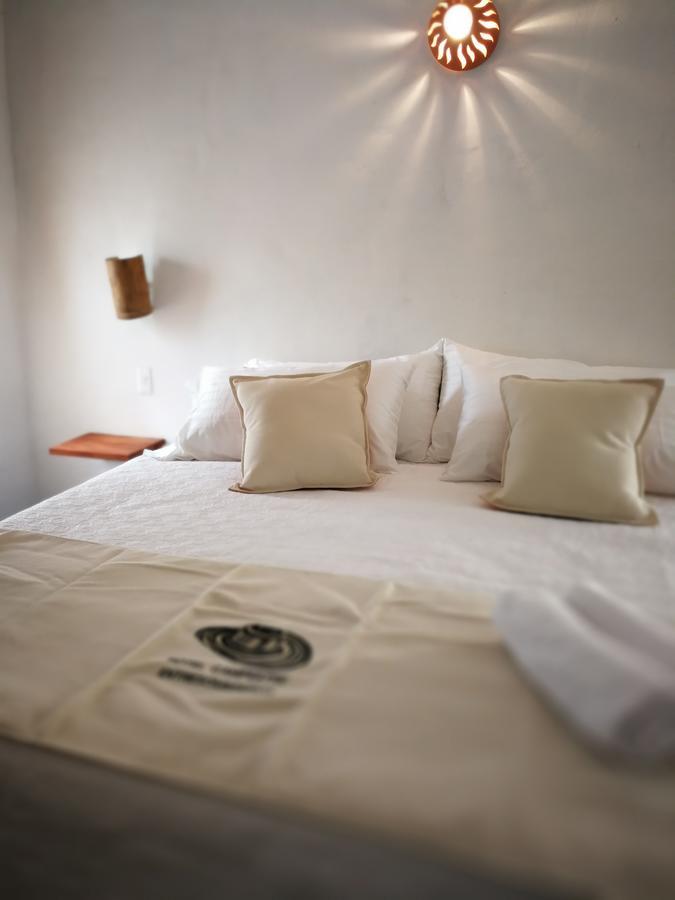 Family Room,605049684:JPEG