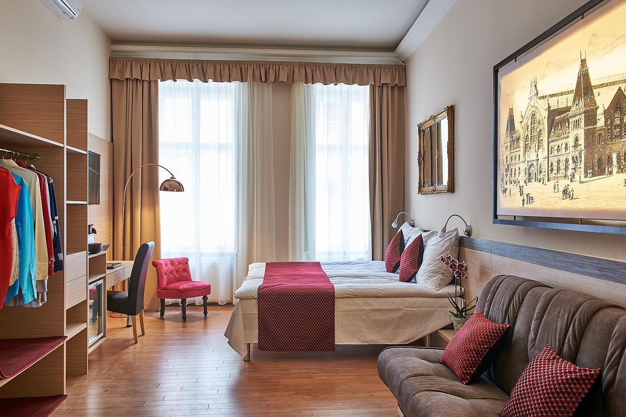 Deluxe Doppel-/Zweibettzimmer