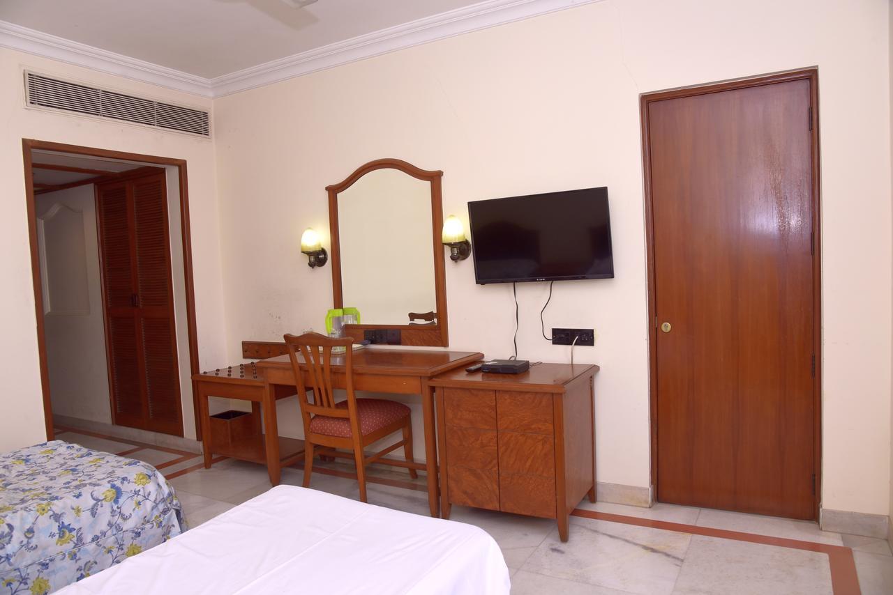 Deluxe Single Room