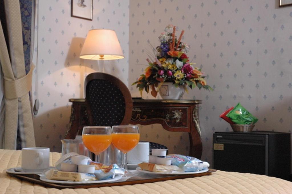 Standard Double Room,151727377:JPEG