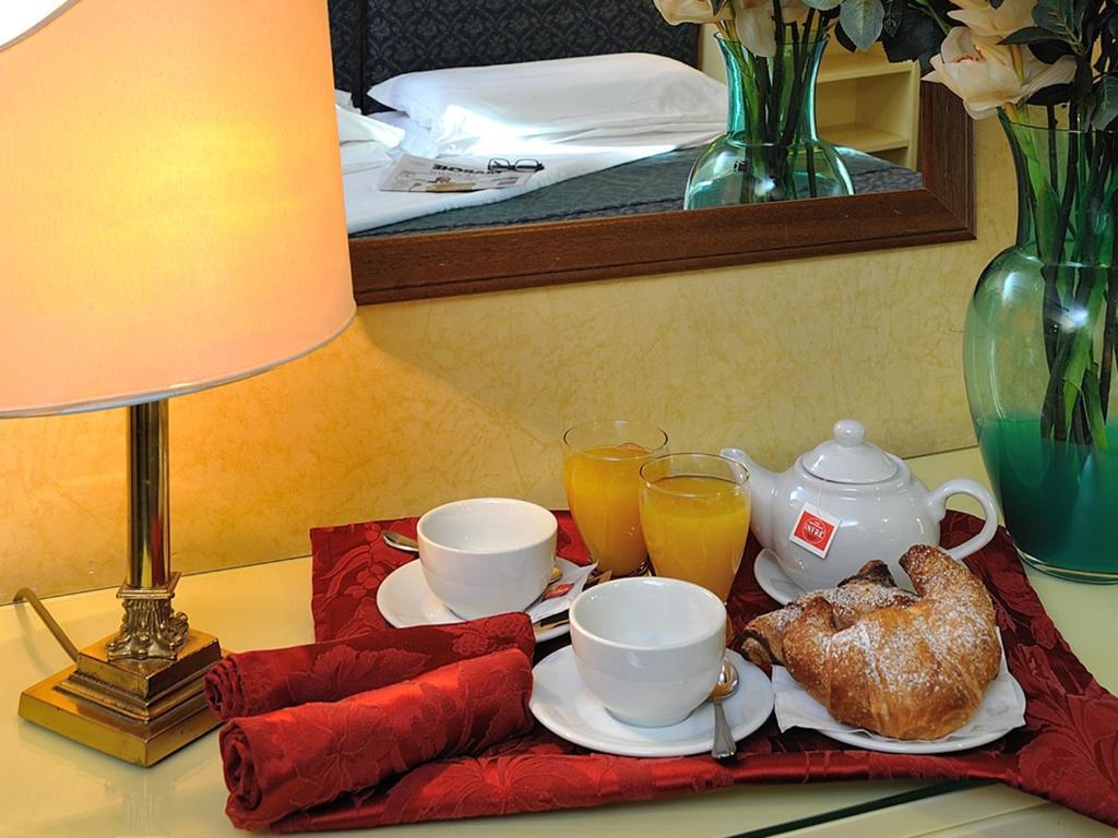 Business Single Room