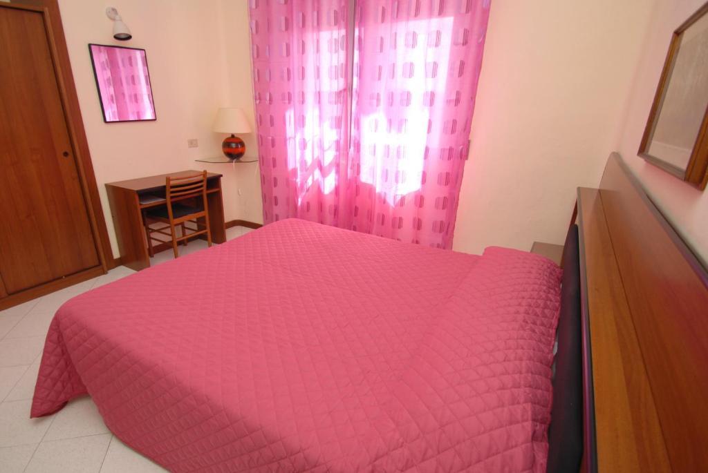 Standard Double Room with Sea View
